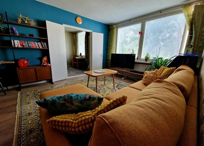 Color Whiskey شقة *